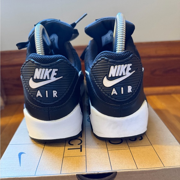 Nike Air Max 90 Women’s 8.5 Black and White DH8010002 Super Clean! - Picture 8 of 8
